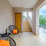 Spacious In Markoci Veli Turini