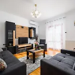 Spacious In Markoci Veli Turini