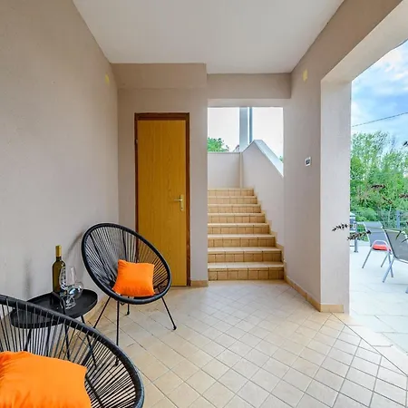 Spacious In Markoci Veli Turini