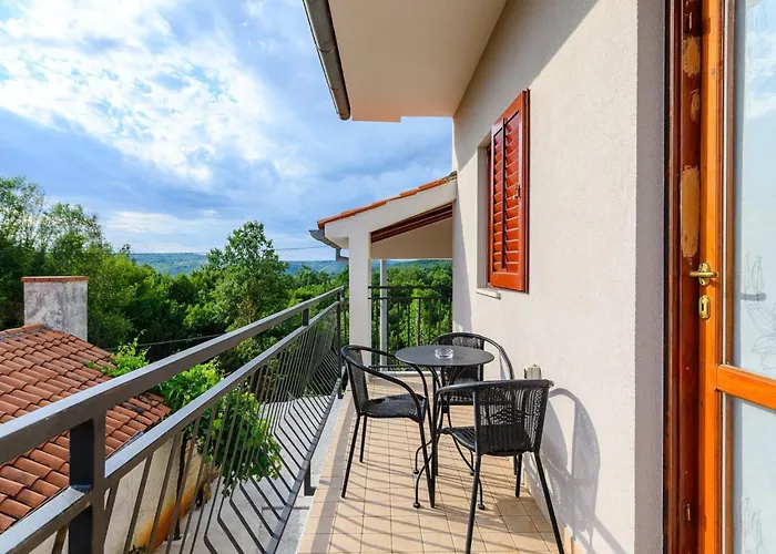 Apartman Spacious In Markoci